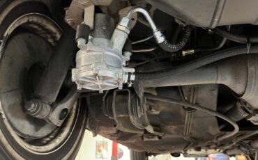 Mercedes-benz-250sl-1967-Light-Ivory-Cognac-MB-Tex-23