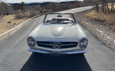 Mercedes-benz-250sl-1967-Light-Ivory-Cognac-MB-Tex-27