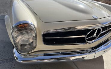 Mercedes-benz-250sl-1967-Light-Ivory-Cognac-MB-Tex-28