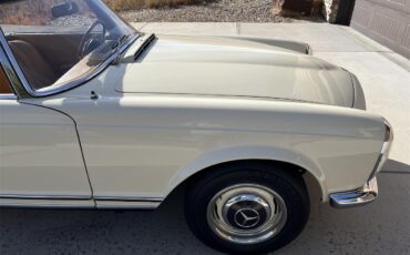 Mercedes-benz-250sl-1967-Light-Ivory-Cognac-MB-Tex-31