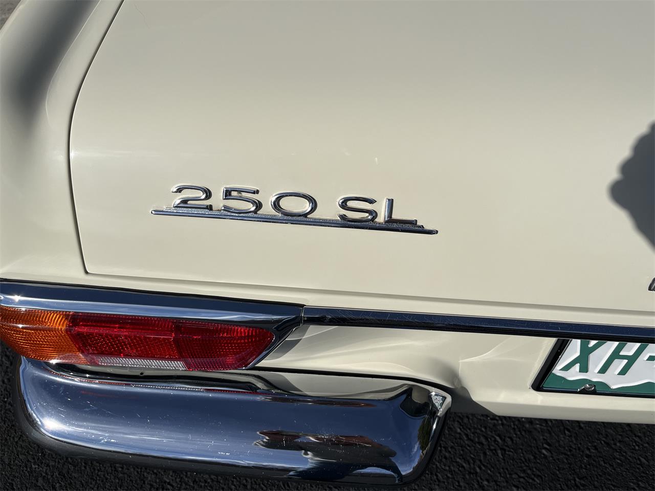 Mercedes-benz-250sl-1967-Light-Ivory-Cognac-MB-Tex-38