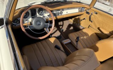Mercedes-benz-250sl-1967-Light-Ivory-Cognac-MB-Tex-40