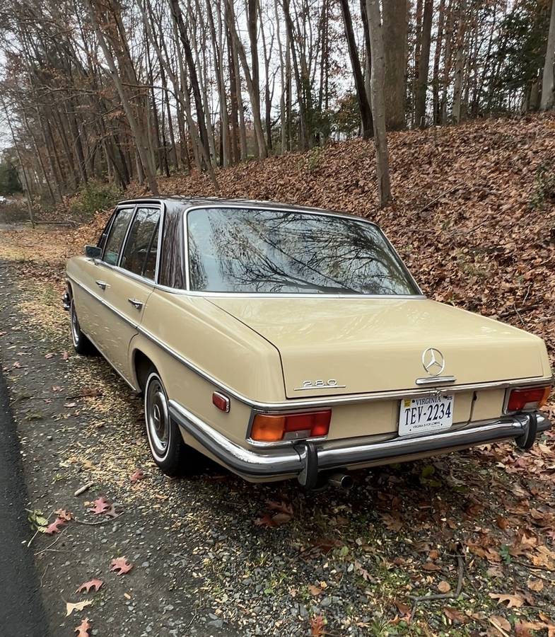 Mercedes-benz-280-se-1973-brown-2