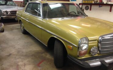 Mercedes-benz-280c-1974-custom-1