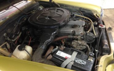 Mercedes-benz-280c-1974-custom-6