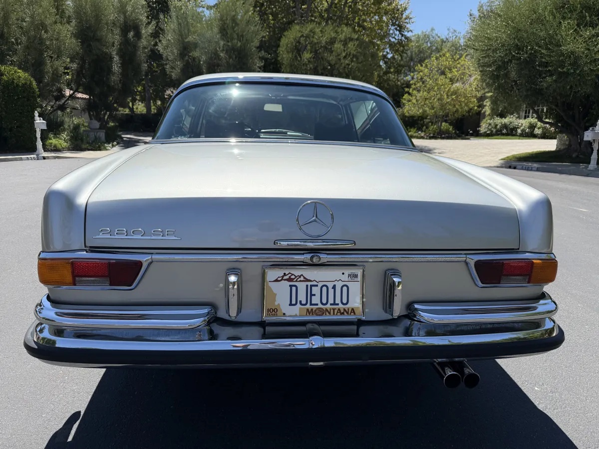 Mercedes-benz-280se-1970-Silver-Black-2