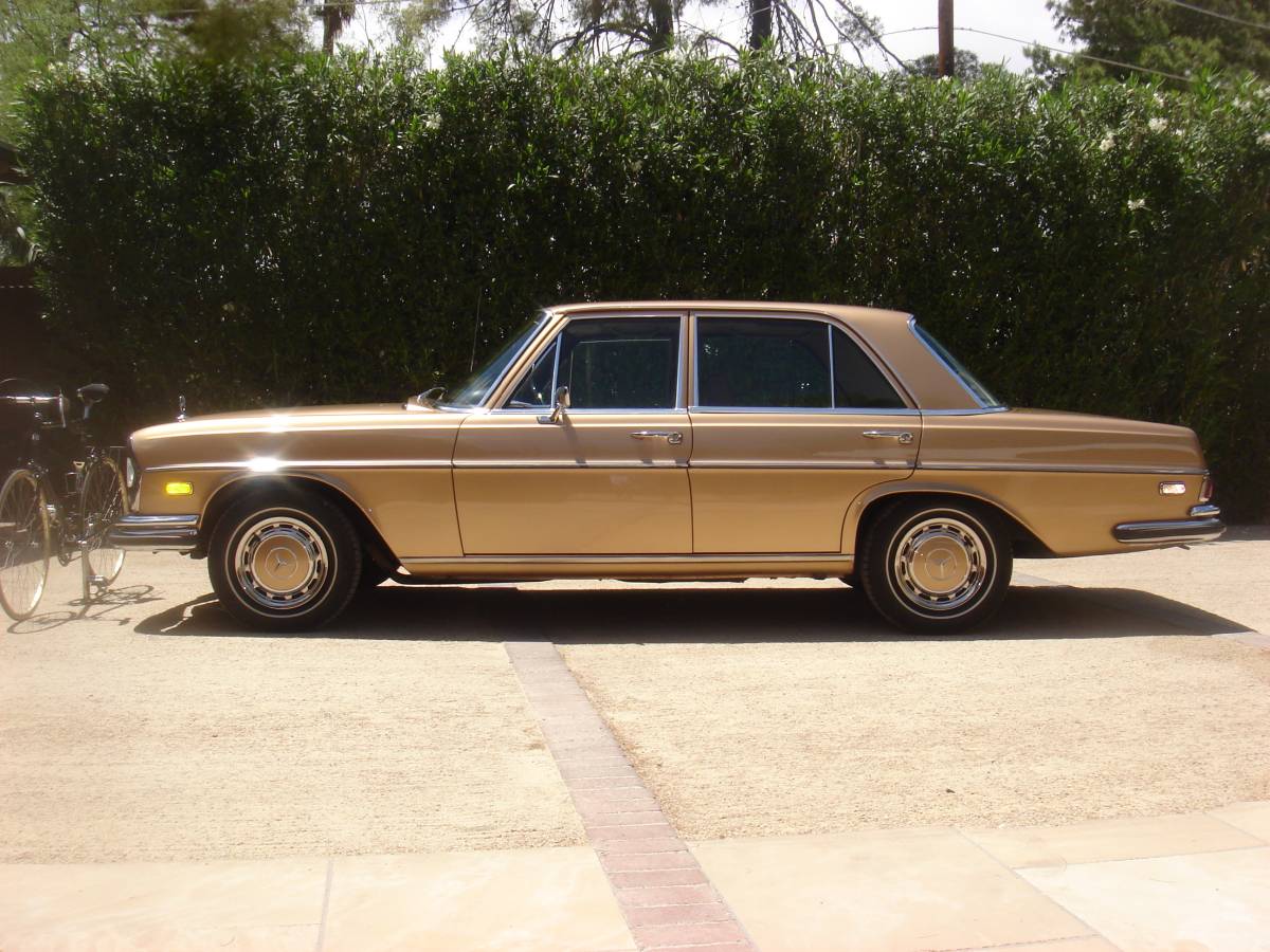 Mercedes-benz-280se-4.5-liter-1972-custom-1