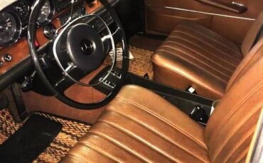 Mercedes-benz-280se-4.5-liter-1972-custom-8