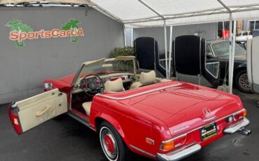 Mercedes-benz-280sl-1969-17