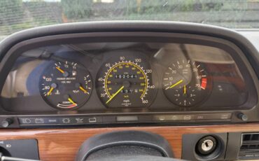 Mercedes-benz-300-1989-brown-11