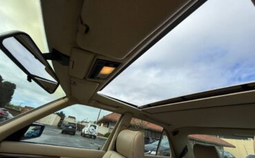 Mercedes-benz-300-1989-brown-13