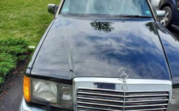 Mercedes-benz-300-d-diesel-1993-black