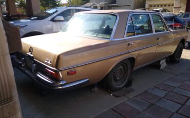 Mercedes-benz-300-sel-6.3-1969-brown-2
