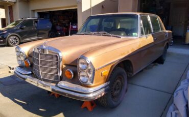 Mercedes-benz-300-sel-6.3-1969-brown