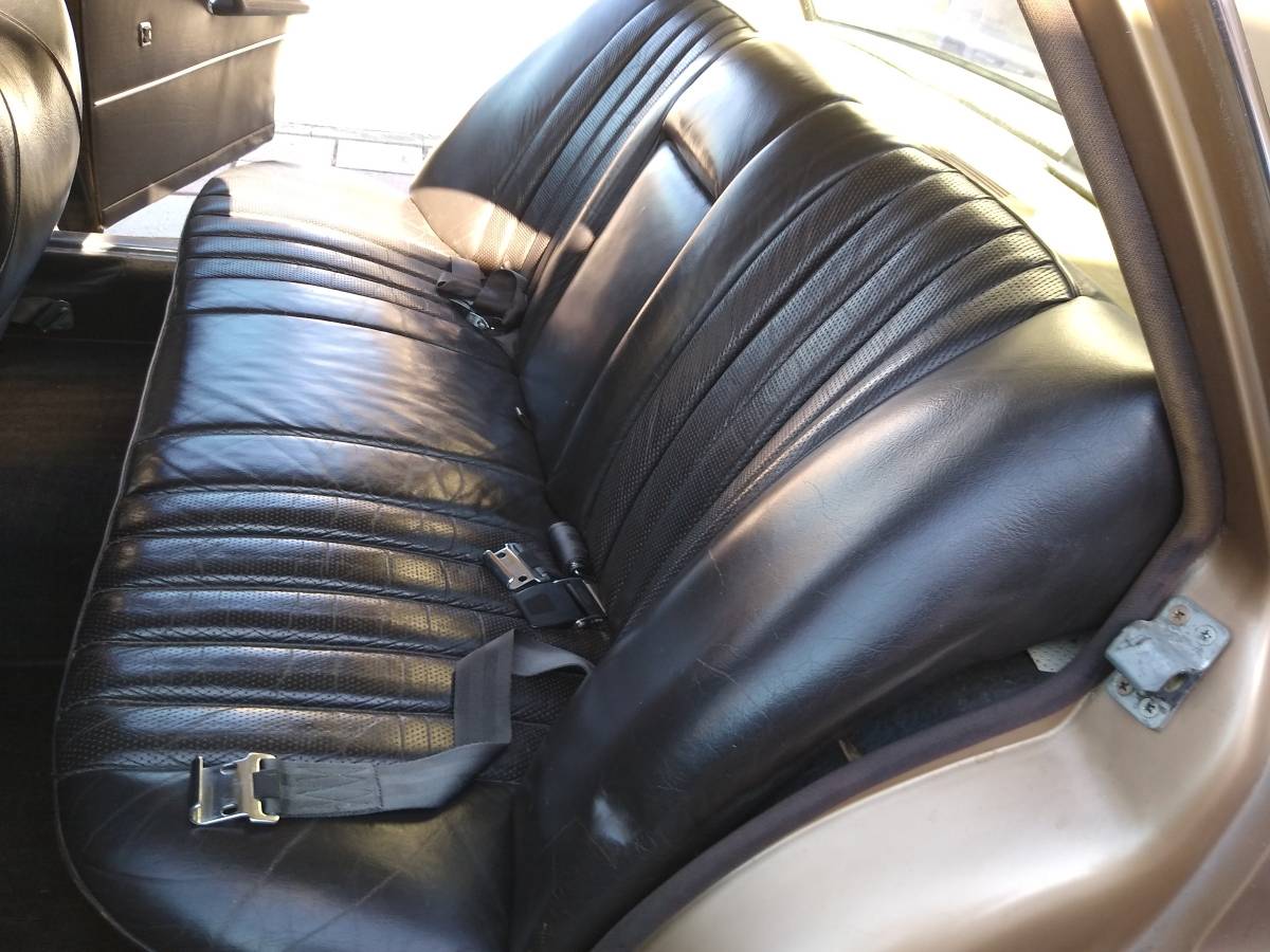 Mercedes-benz-300-sel-6.3-1969-brown-4