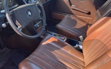 Mercedes-benz-300cd-diesel-1978-blue-8