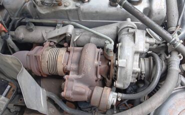 Mercedes-benz-300cd-turbodiesel-coupe-1985-brown-10