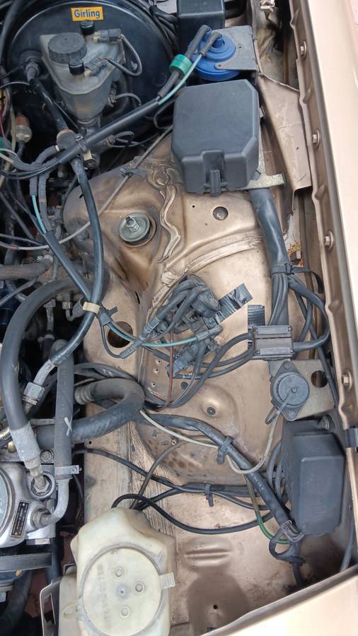 Mercedes-benz-300cd-turbodiesel-coupe-1985-brown-11