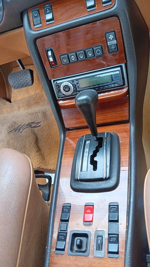 Mercedes-benz-300cd-turbodiesel-coupe-1985-brown-13