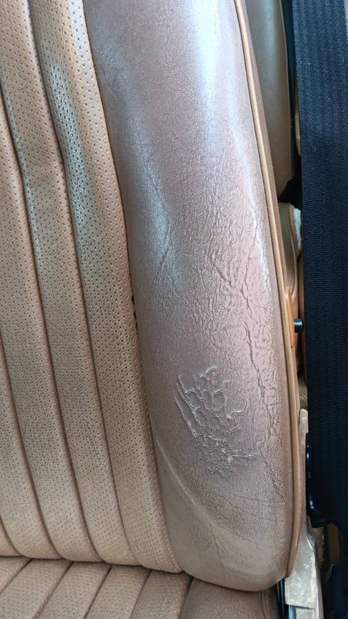 Mercedes-benz-300cd-turbodiesel-coupe-1985-brown-16