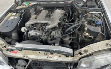 Mercedes-benz-300d-diesel-1986-1