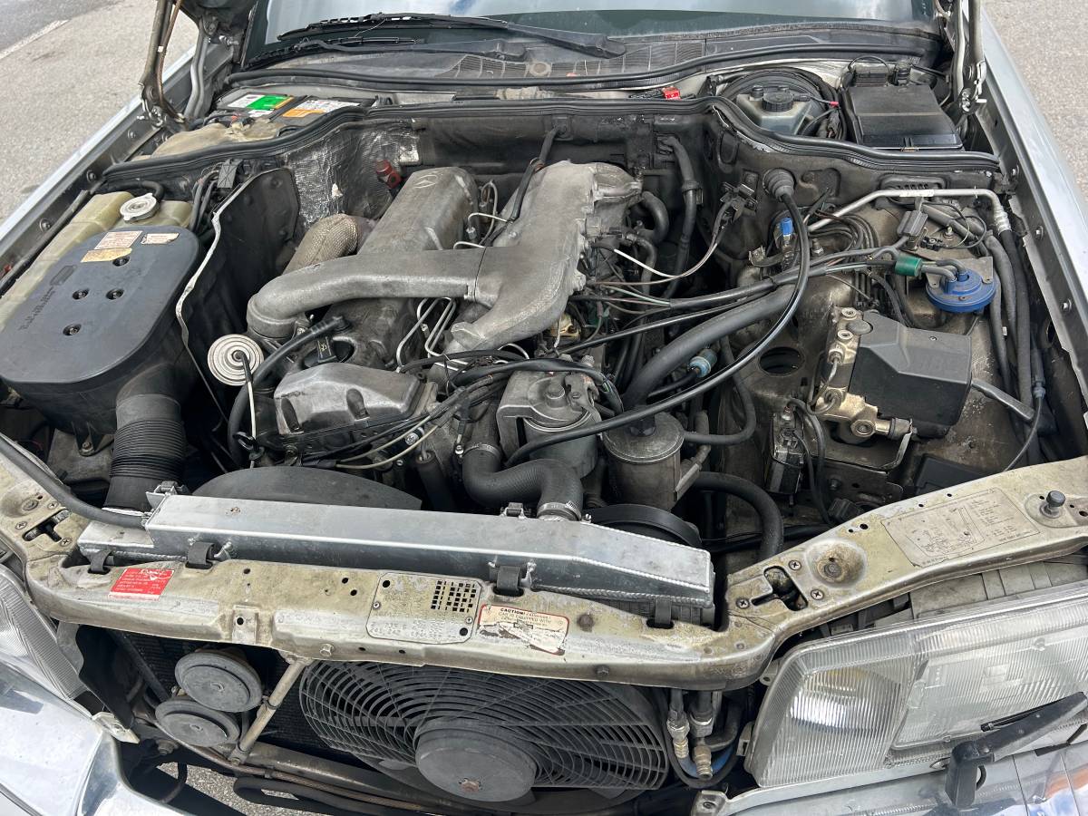 Mercedes-benz-300d-diesel-1986-1