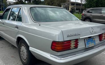 Mercedes-benz-300d-diesel-1986-5