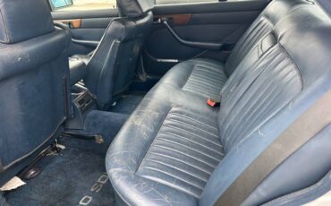 Mercedes-benz-300d-diesel-1986-8