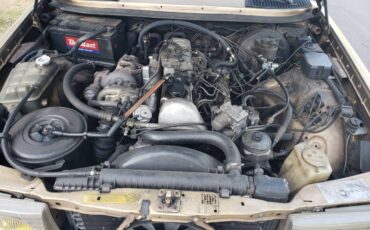 Mercedes-benz-300d-turbo-diesel-1985-brown-6