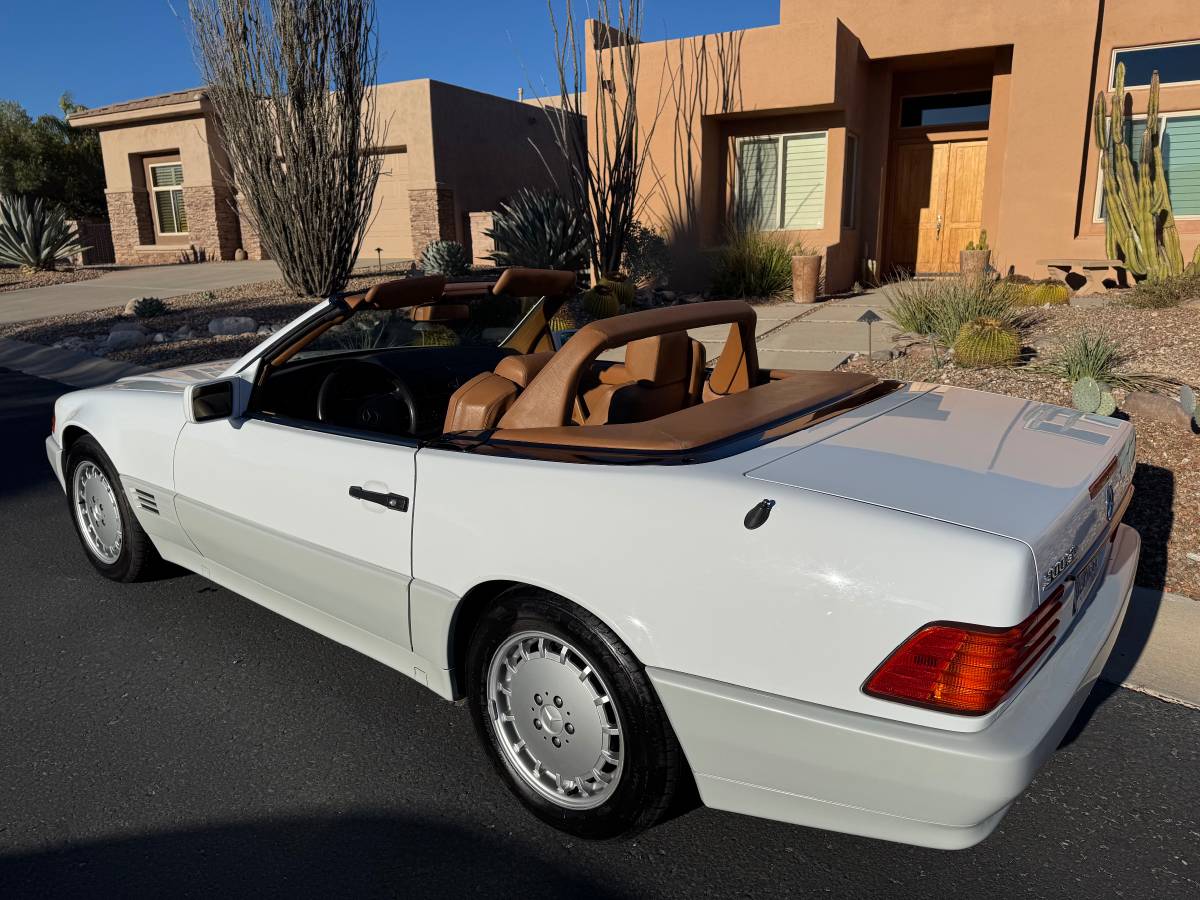 Mercedes-benz-300sl-1992-white-19