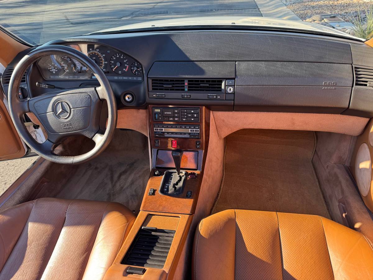 Mercedes-benz-300sl-1992-white-3