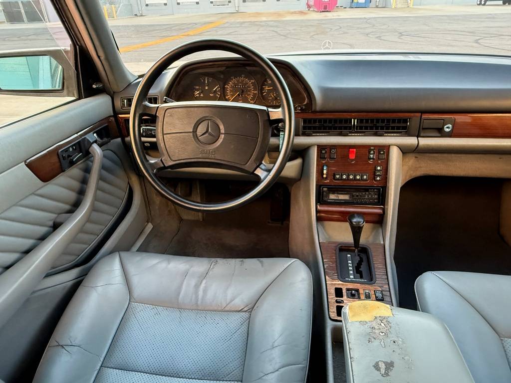 Mercedes-benz-350-sdl-turbo-diesel-1990-white-18