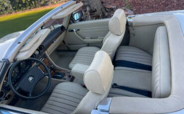 Mercedes-benz-380-1985-silver-8