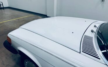 Mercedes-benz-380-series-1981-white-5