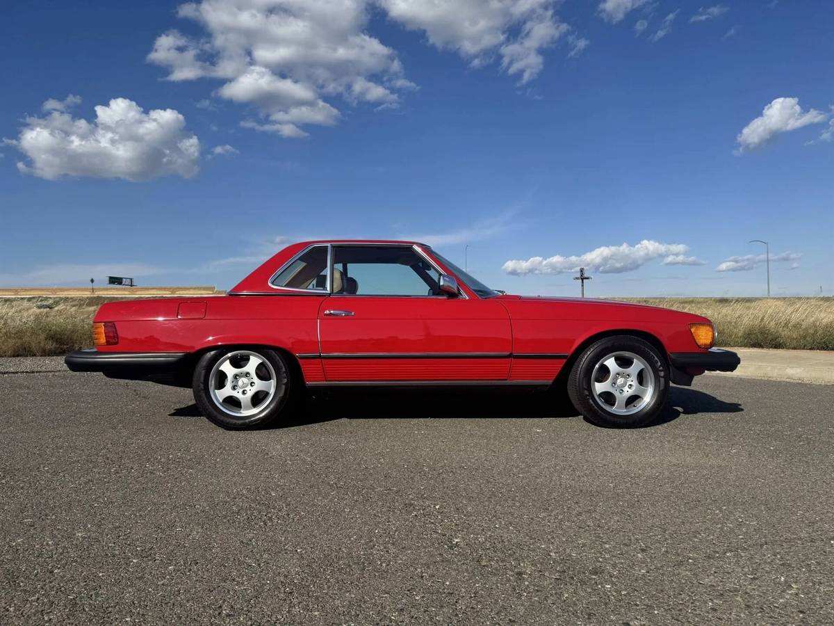 Mercedes-benz-380-sl-1984-black-4