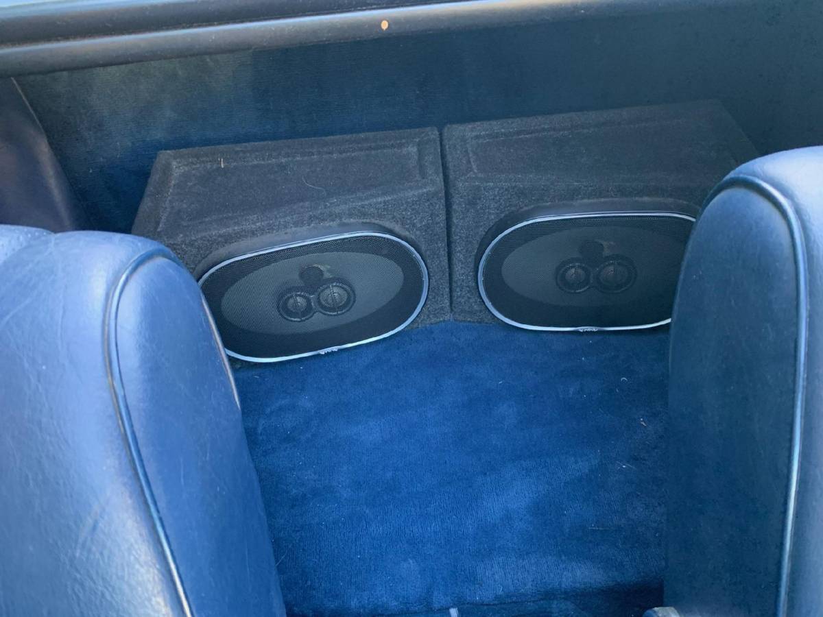 Mercedes-benz-380-sl-1984-silver-13