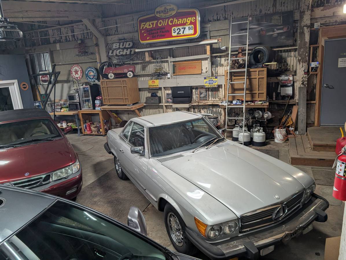 Mercedes-benz-380-sl-1984-silver-19