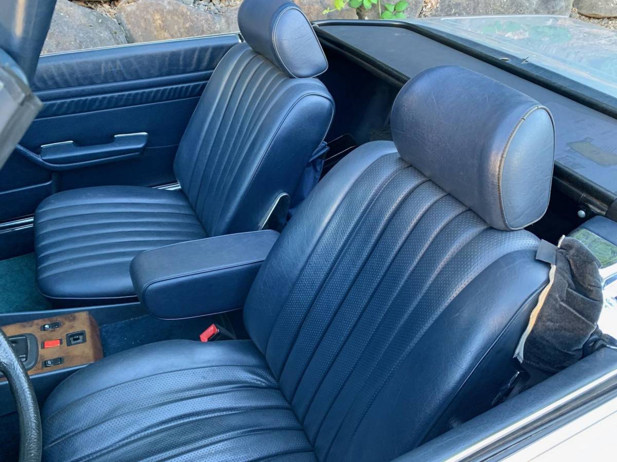 Mercedes-benz-380-sl-1984-silver-9