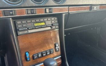 Mercedes-benz-380sl-1981-grey-11