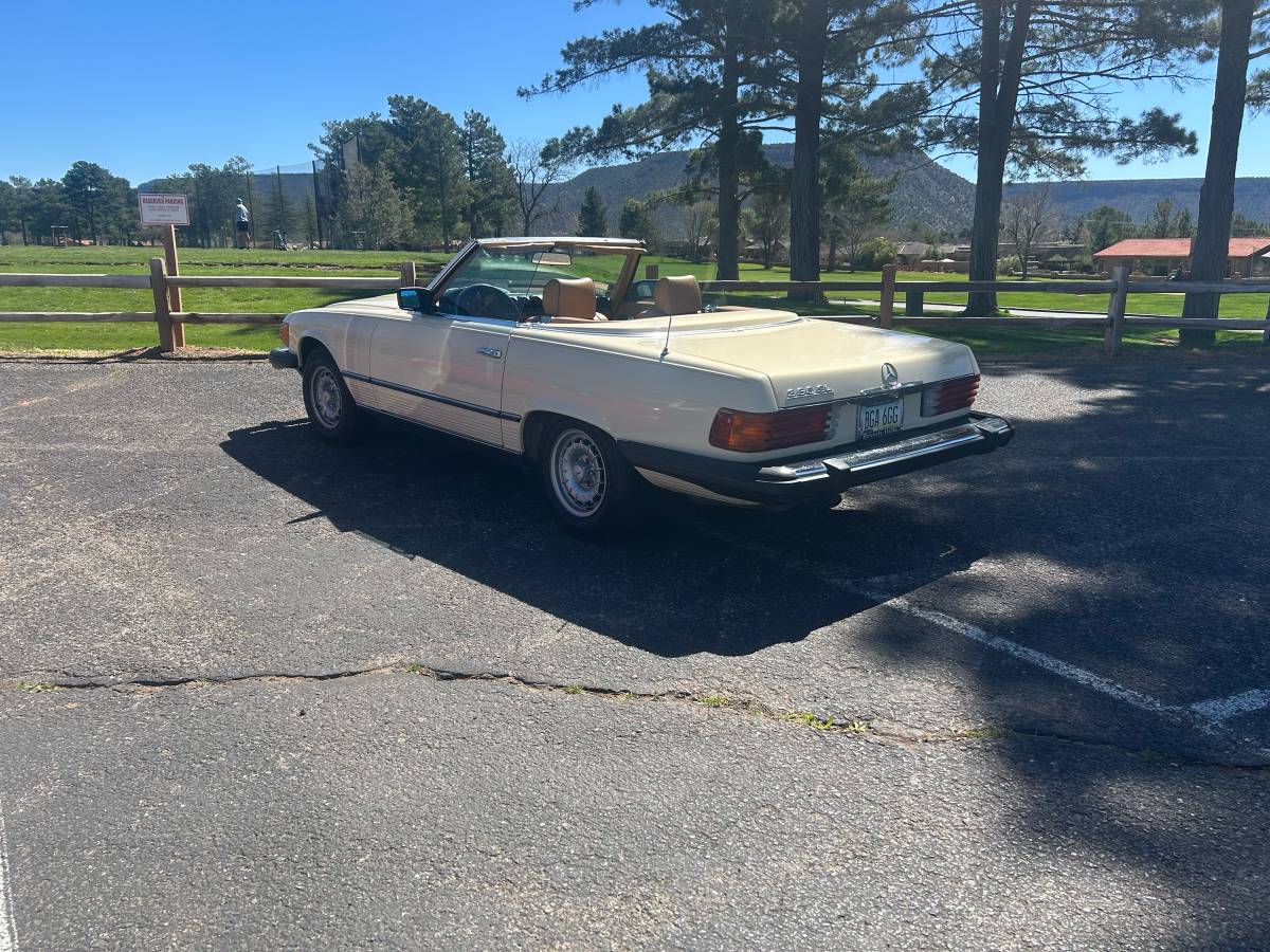 Mercedes-benz-380sl-1982-1