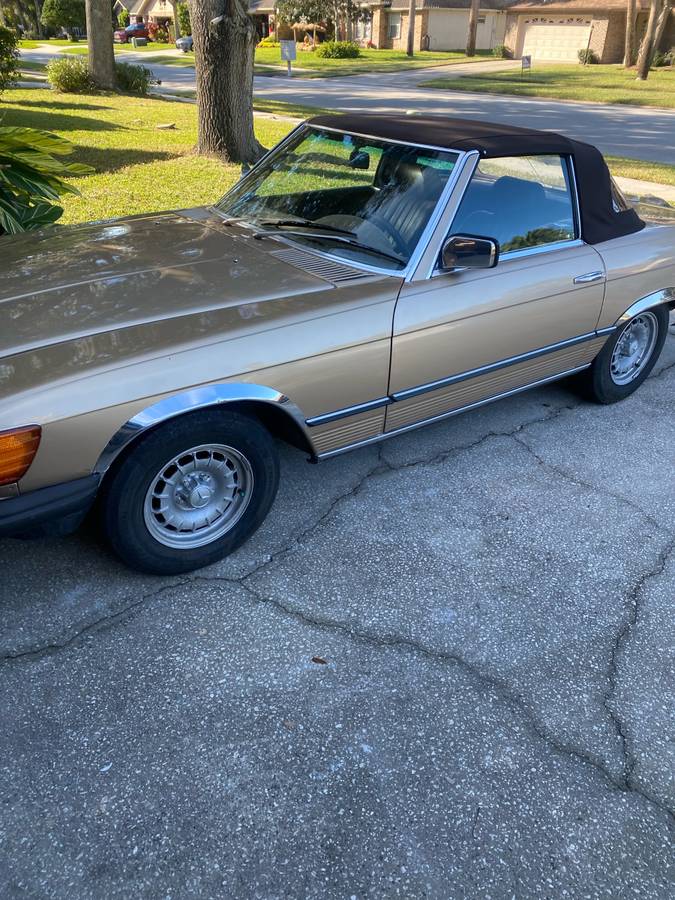 Mercedes-benz-380sl-1982-1