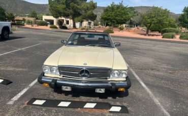Mercedes-benz-380sl-1982-14