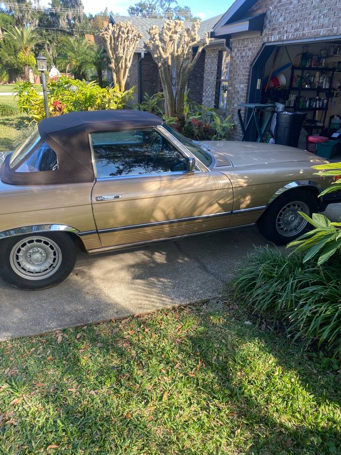 Mercedes-benz-380sl-1982-3