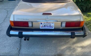 Mercedes-benz-380sl-1982-5