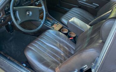 Mercedes-benz-380sl-1982-7