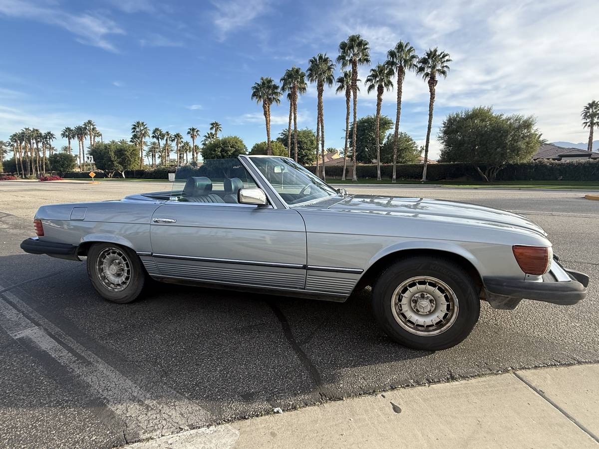 Mercedes-benz-380sl-1982-silver-1