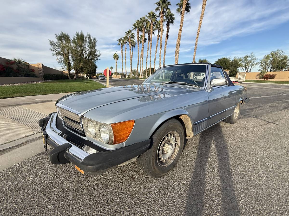Mercedes-benz-380sl-1982-silver-14