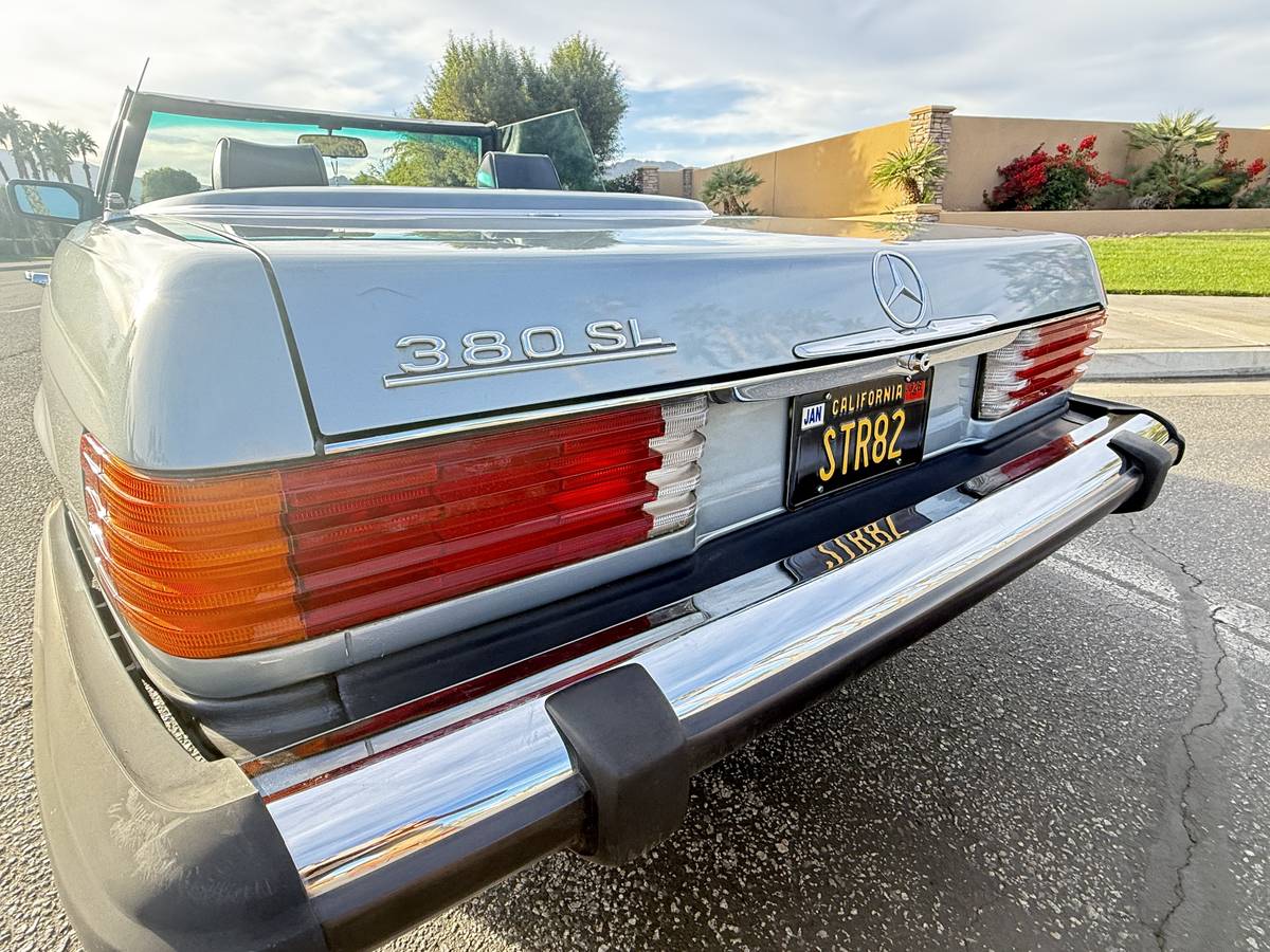 Mercedes-benz-380sl-1982-silver-5