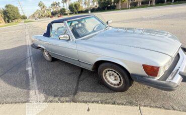 Mercedes-benz-380sl-1982-silver-9