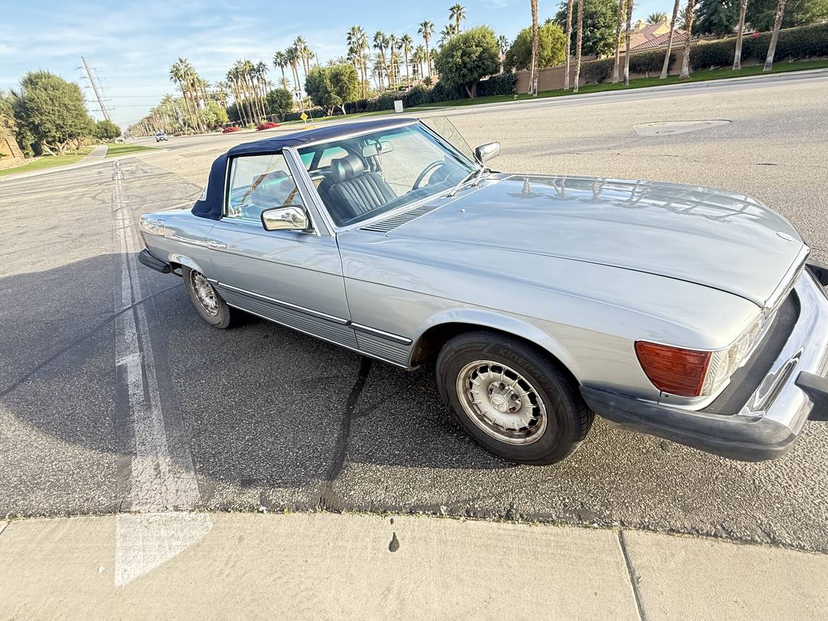 Mercedes-benz-380sl-1982-silver-9